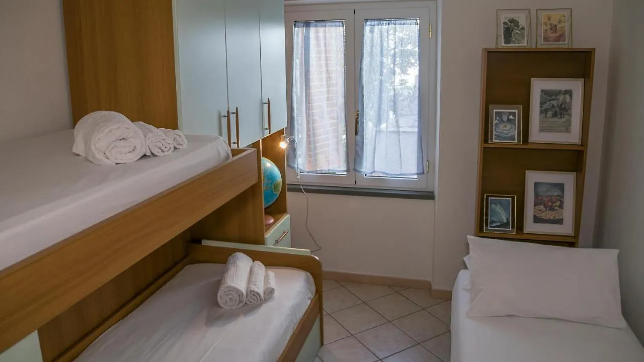 Apartament Oasi In Centro - Cala Gonone 0*,  Włochy