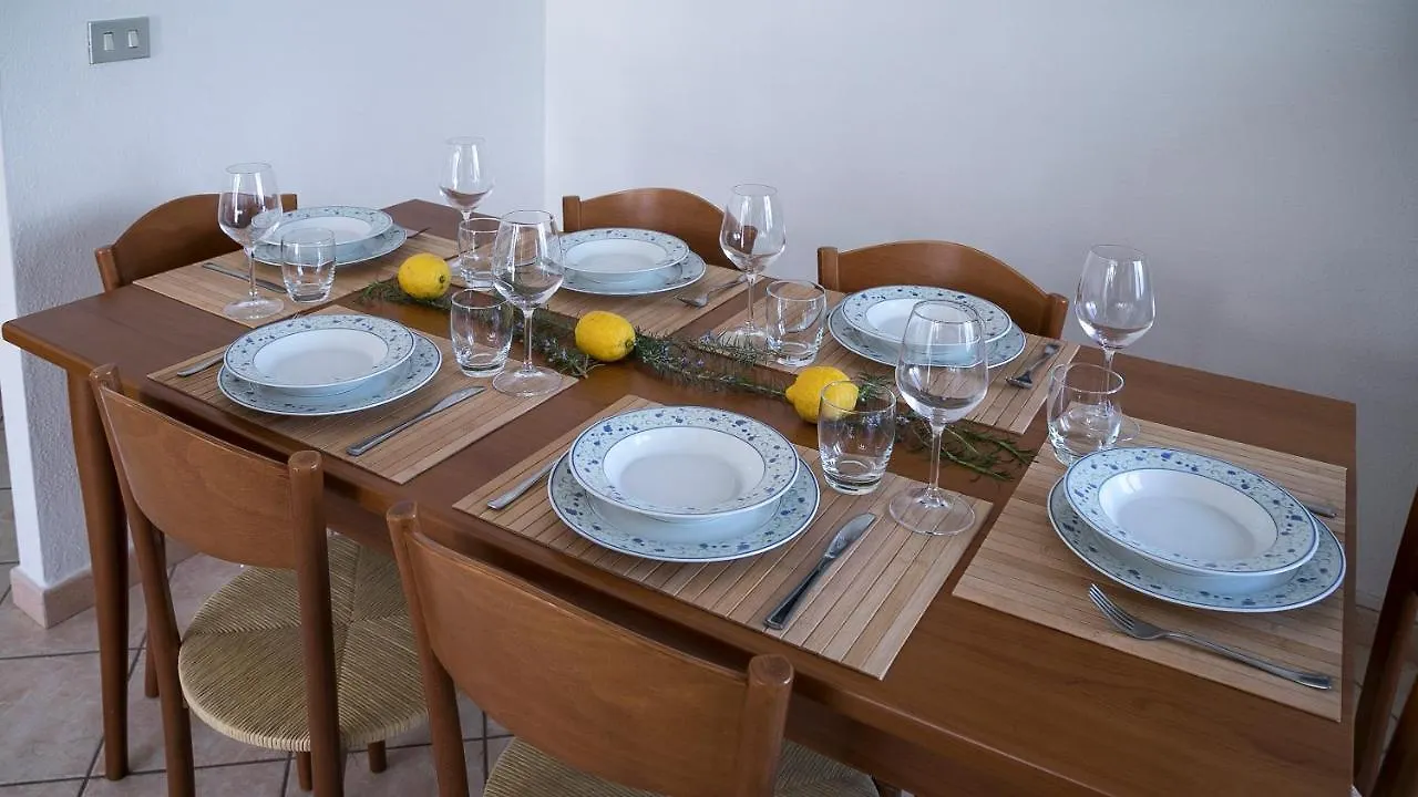 Oasi In Centro - Cala Gonone Apartment Italy