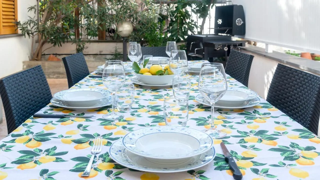 Oasi In Centro - Cala Gonone Apartment 0*,  Italy